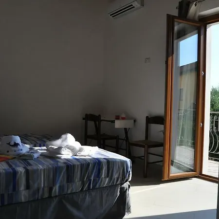 Marsico לינה וארוחת בוקר 3*